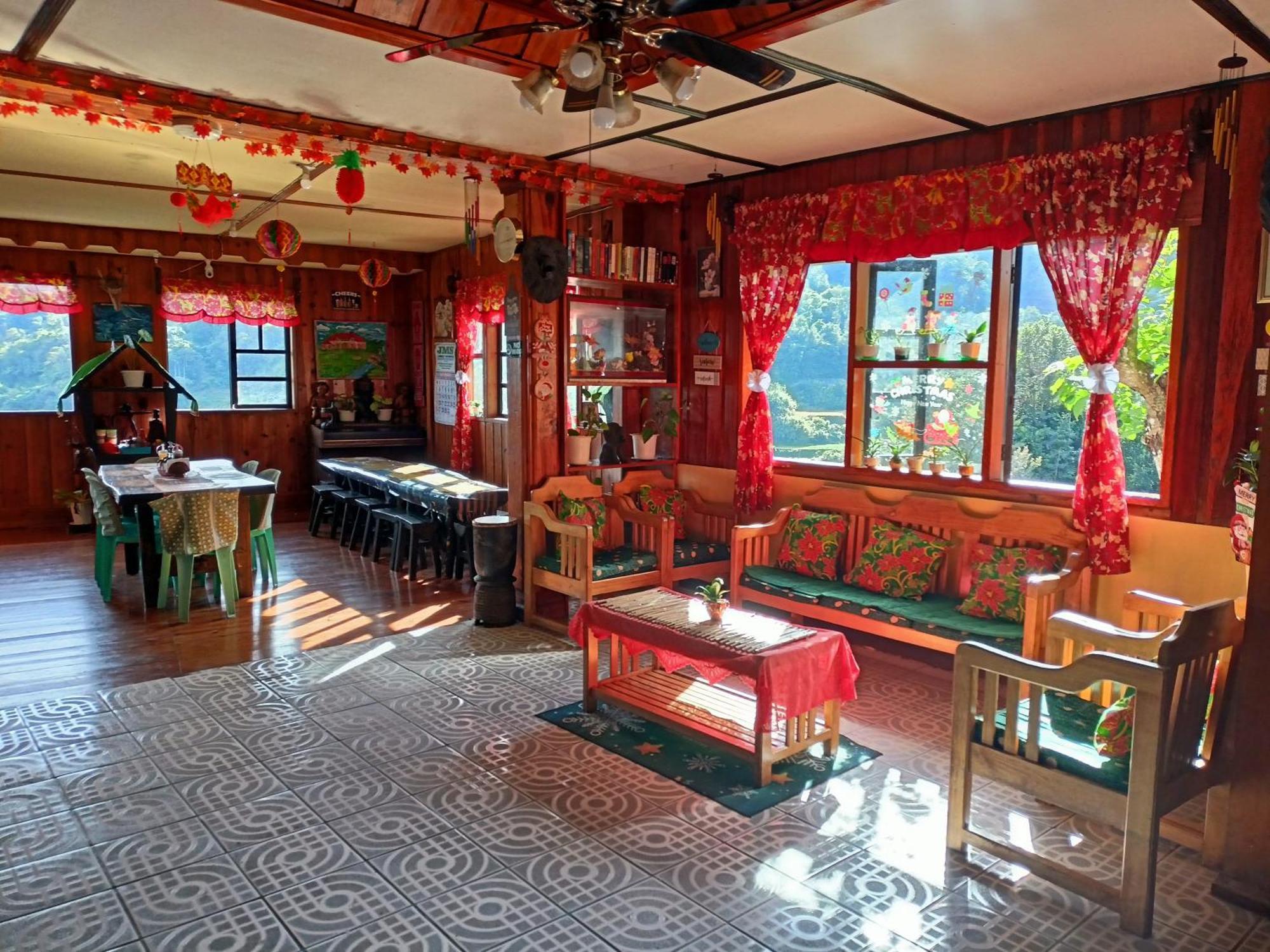 Las Vegas Lodge And Restaurant 바나우에 외부 사진